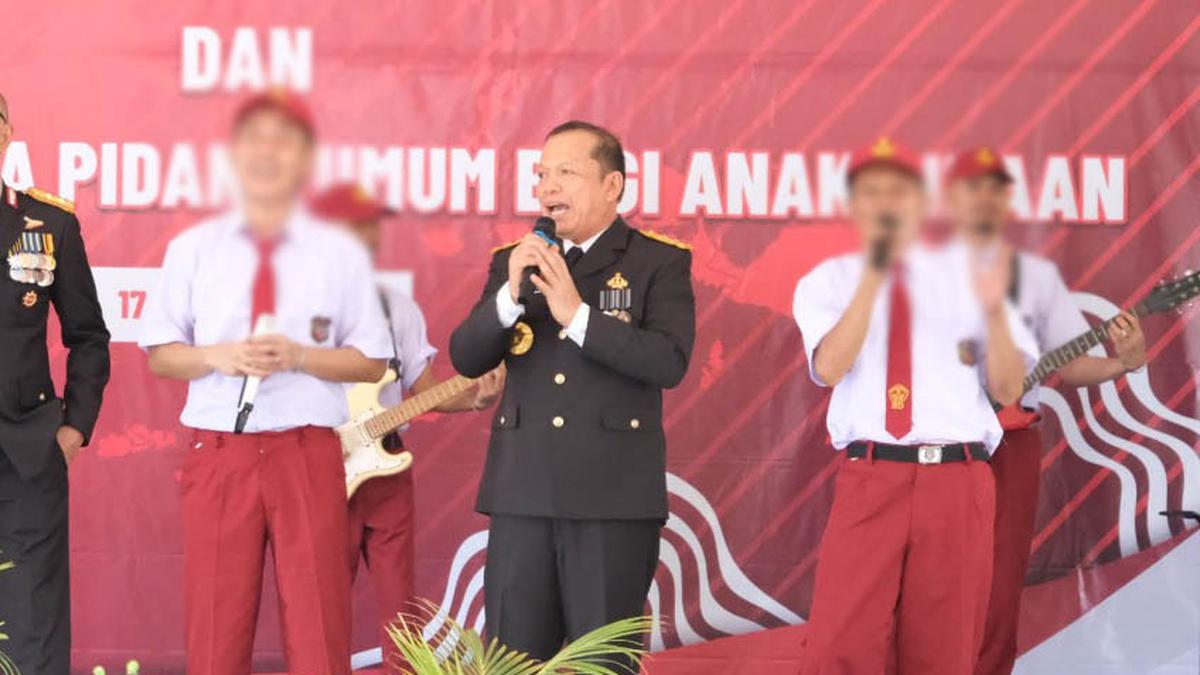 Kenakan Kostum SD, Band Narapidana Meriahkan Perayaan HUT RI di Babel