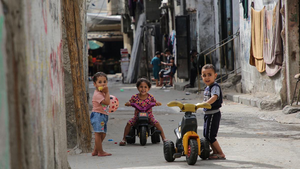 Program Vaksin Polio untuk Anak-anak Gaza Dimulai