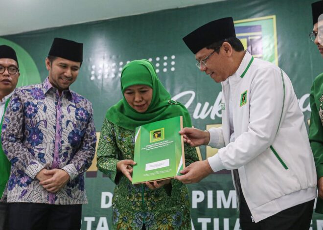 Pasangan Khofifah-Emil Dardak Banjir Dukungan Partai Politik di Pilgub Jatim 2024