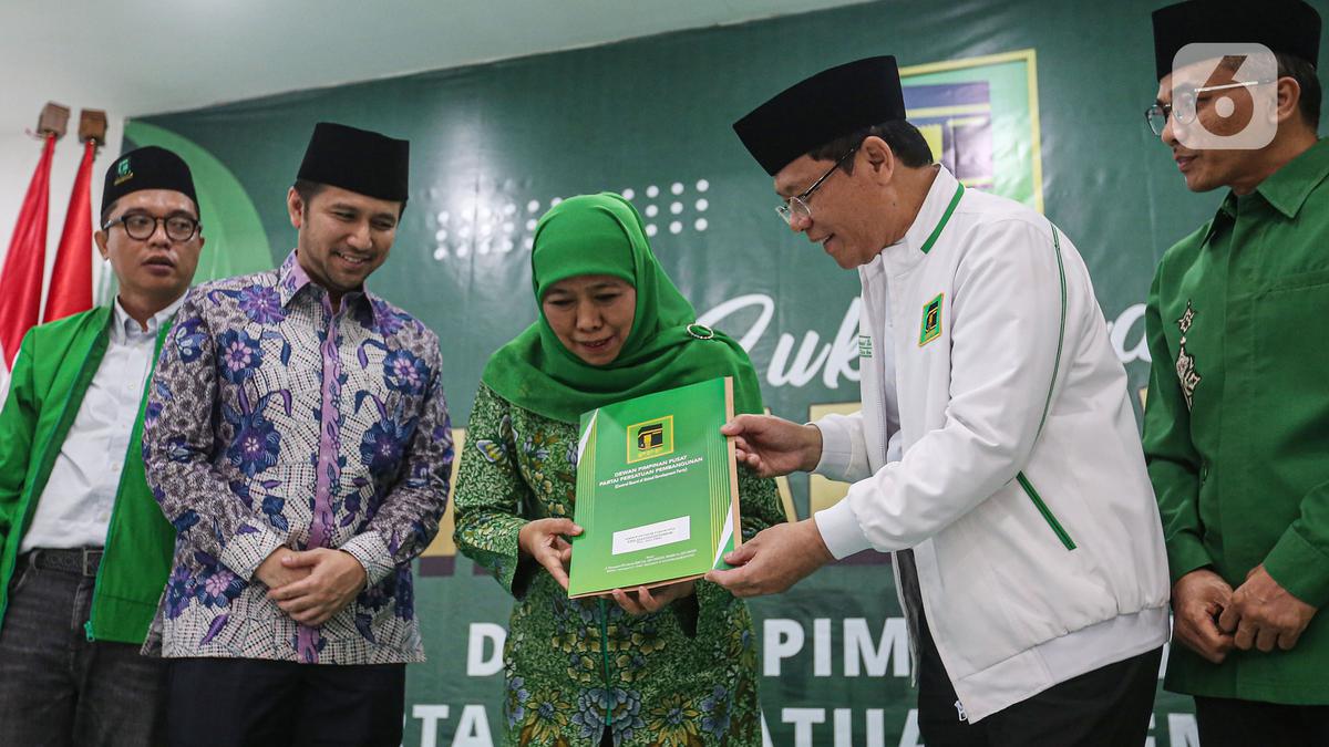 Pasangan Khofifah-Emil Dardak Banjir Dukungan Partai Politik di Pilgub Jatim 2024