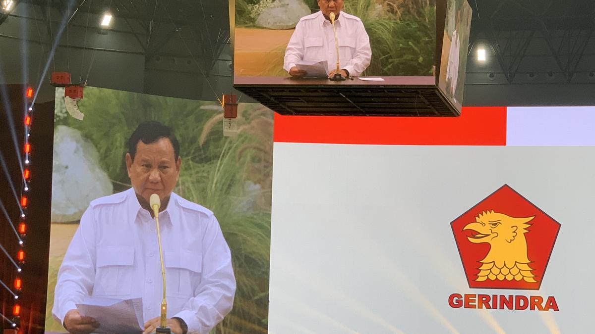 Saat Prabowo Kembali Ungkit Omon-Omon dan Angka 11 Persen di Pidato Rapimnas Gerindra