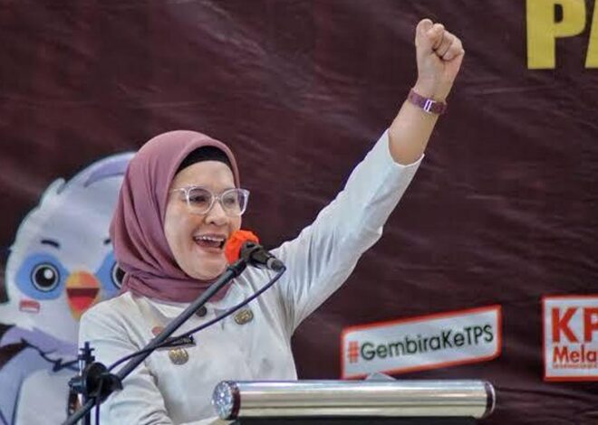 Cabup Nina Agustina Dedikasikan Penghargaan Lencana Darma Bakti untuk Gerakan Pramuka Indramayu