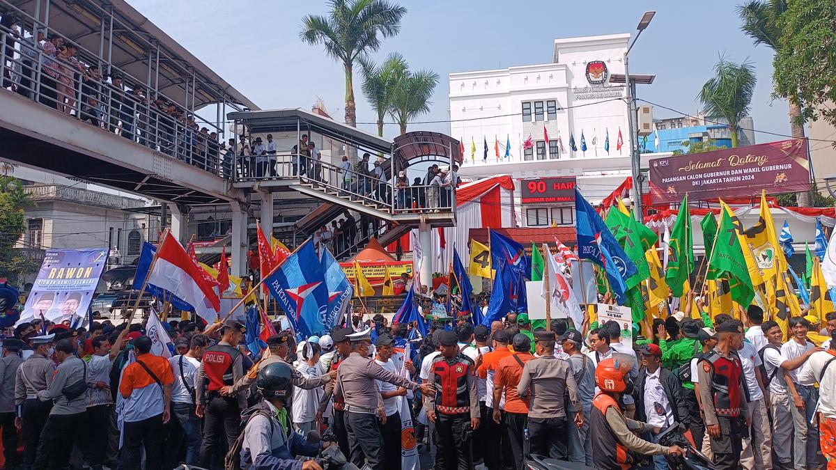 Hari Terakhir, 1.035 Personel Gabungan Amankan Pendaftaran Pilkada Jakarta 2024