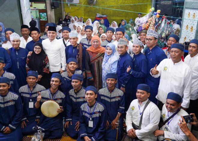 Maulidan Bersama Khofifah, Eri Cahyadi: Pilih Pemimpin Sing Seneng Sholawatan