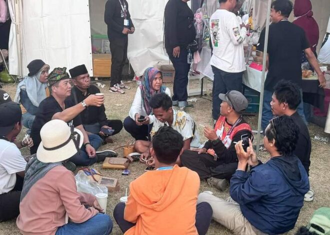 Cagub NTB Lalu Muhammad Iqbal Dengar Curhatan Pedagang UMKM di MotoGP Mandalika