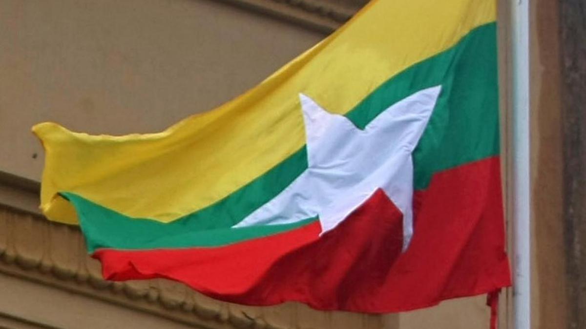Oposisi Myanmar Tolak Tawaran Junta Militer untuk Perundingan Damai