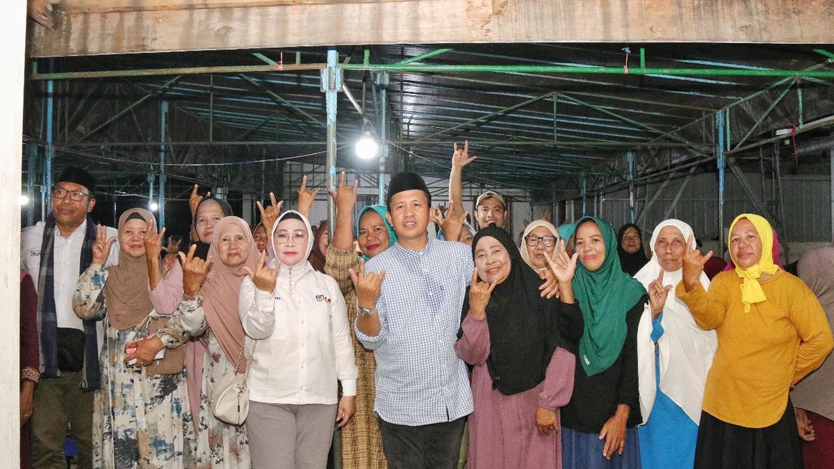 Dengarkan Hati Rakyat, Iksan Terima Dukungan Besar dari Warga Desa Fatufia di Pilbup Morowali