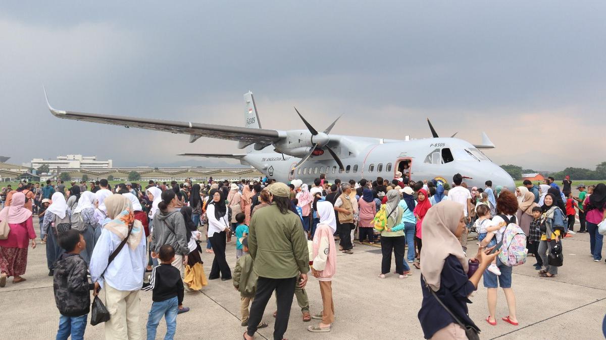 Melihat Lebih Dekat Alutsista Udara TNI di Lanud Husein Sastranegara
