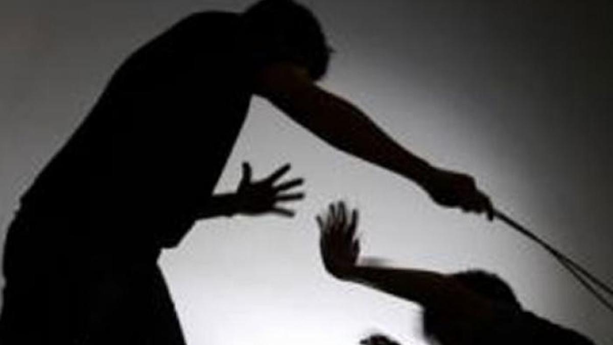 Wanita Mabuk di China Ditangkap Polisi Usai Pukul Kurir Makanan