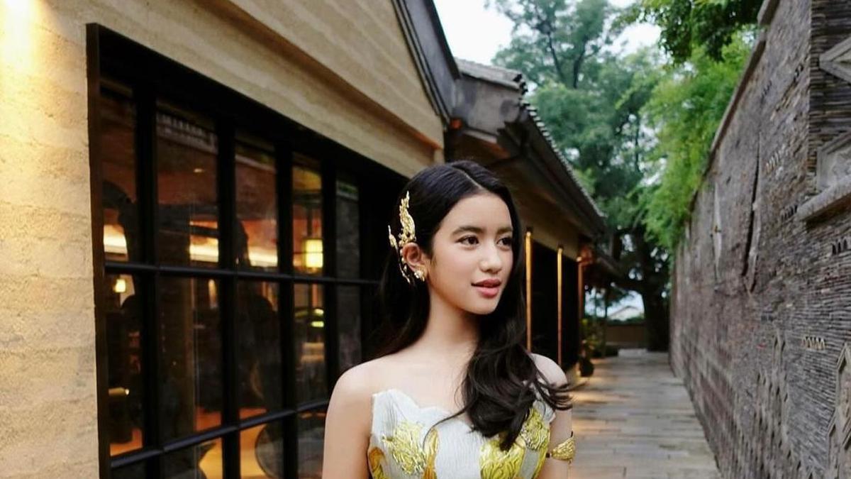 Pesona Cantik Putri Norodom Jenna, Lisa Blackpink Versi Kamboja yang Pandai 5 Bahasa