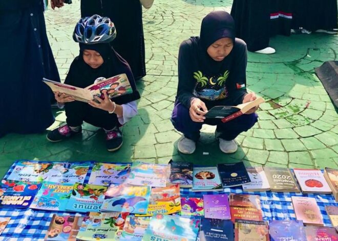 Menghormati Pahlawan Literasi di Perbatasan