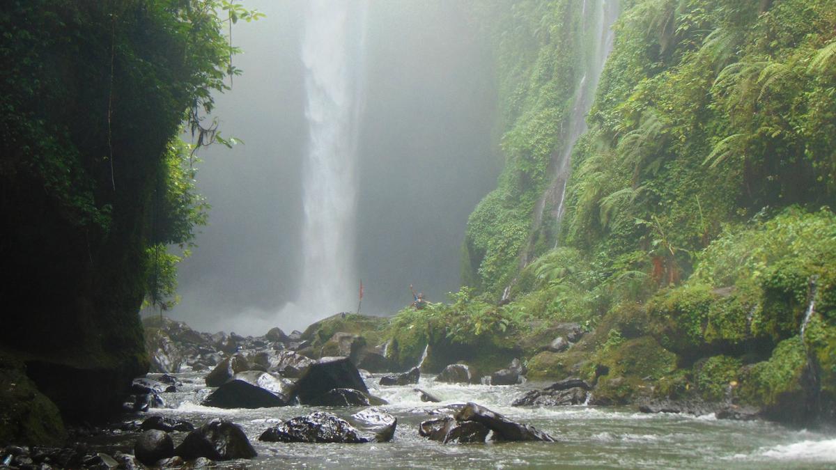 Surga Air Terjun di Sumatera Barat yang Instagrammable