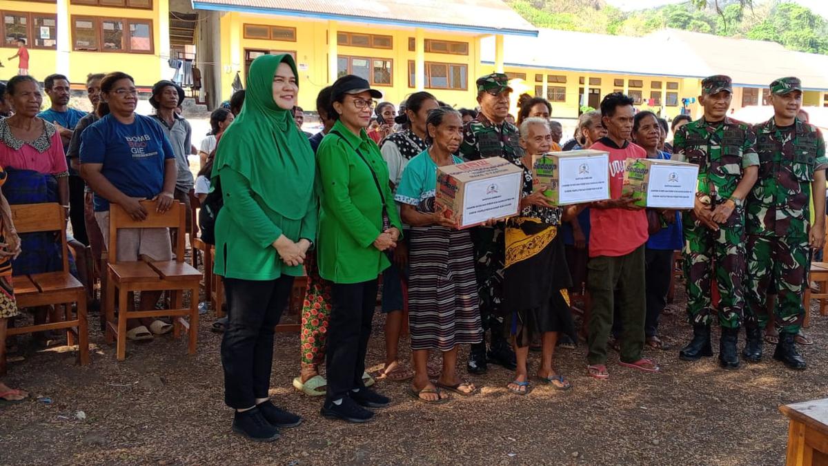 Misi Kemanusiaan Prajurit Praja Raksasa untuk Korban Terdampak Erupsi Gunung Lewotobi